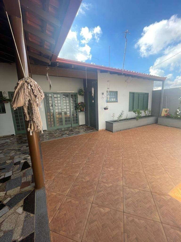 Casa à venda com 3 quartos, 270m² - Foto 5