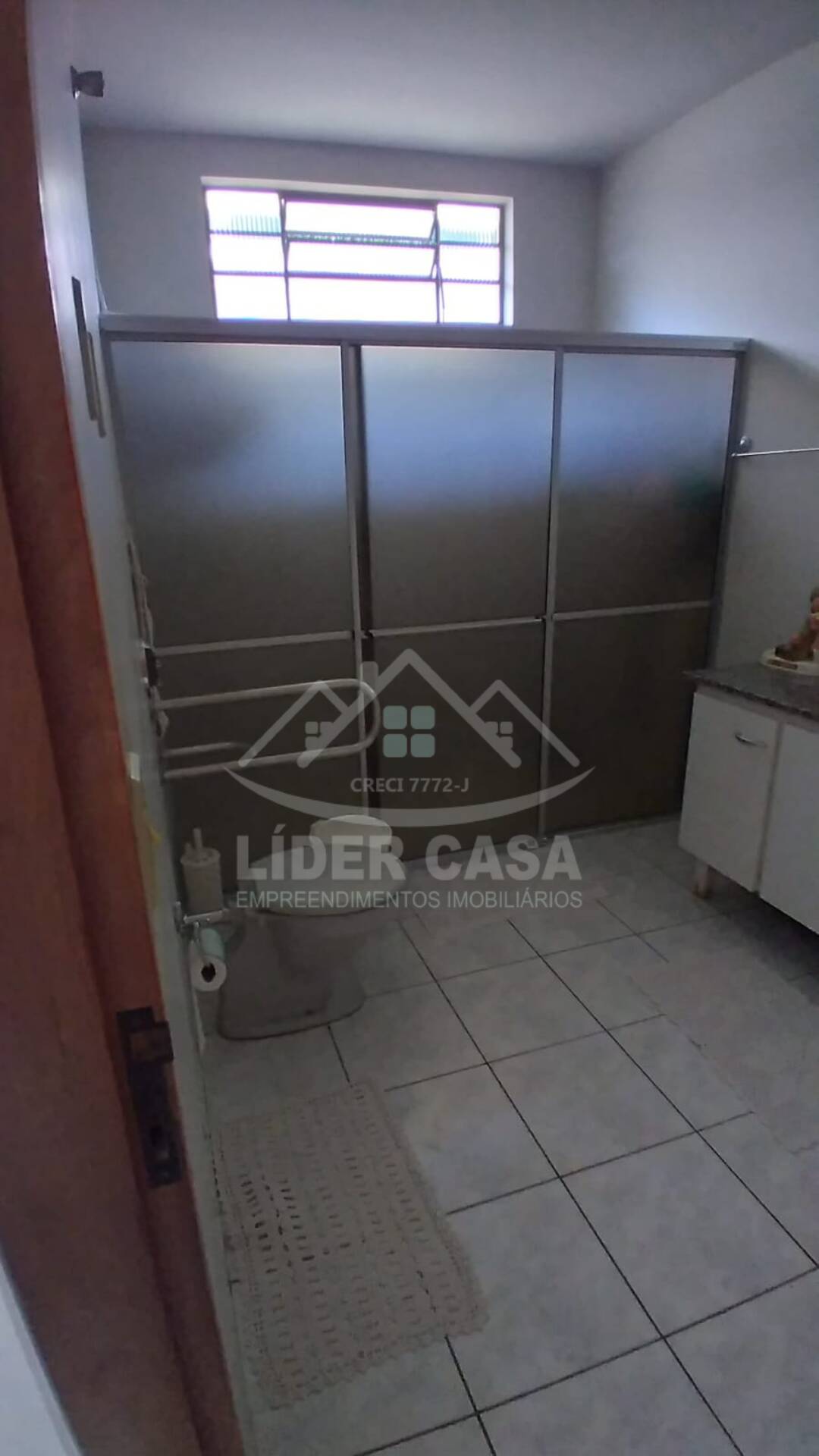 Casa à venda com 3 quartos, 362m² - Foto 26