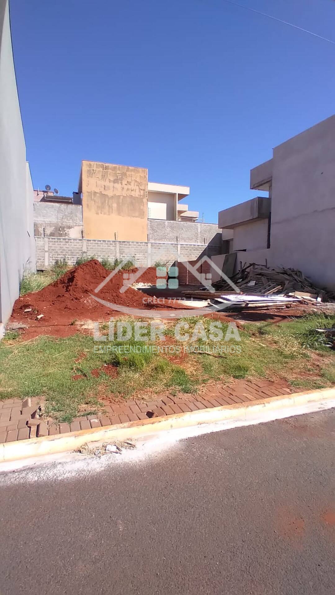 Terreno à venda, 256m² - Foto 4