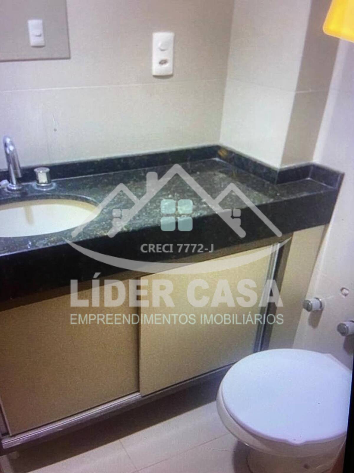 Apartamento à venda com 3 quartos, 85m² - Foto 3