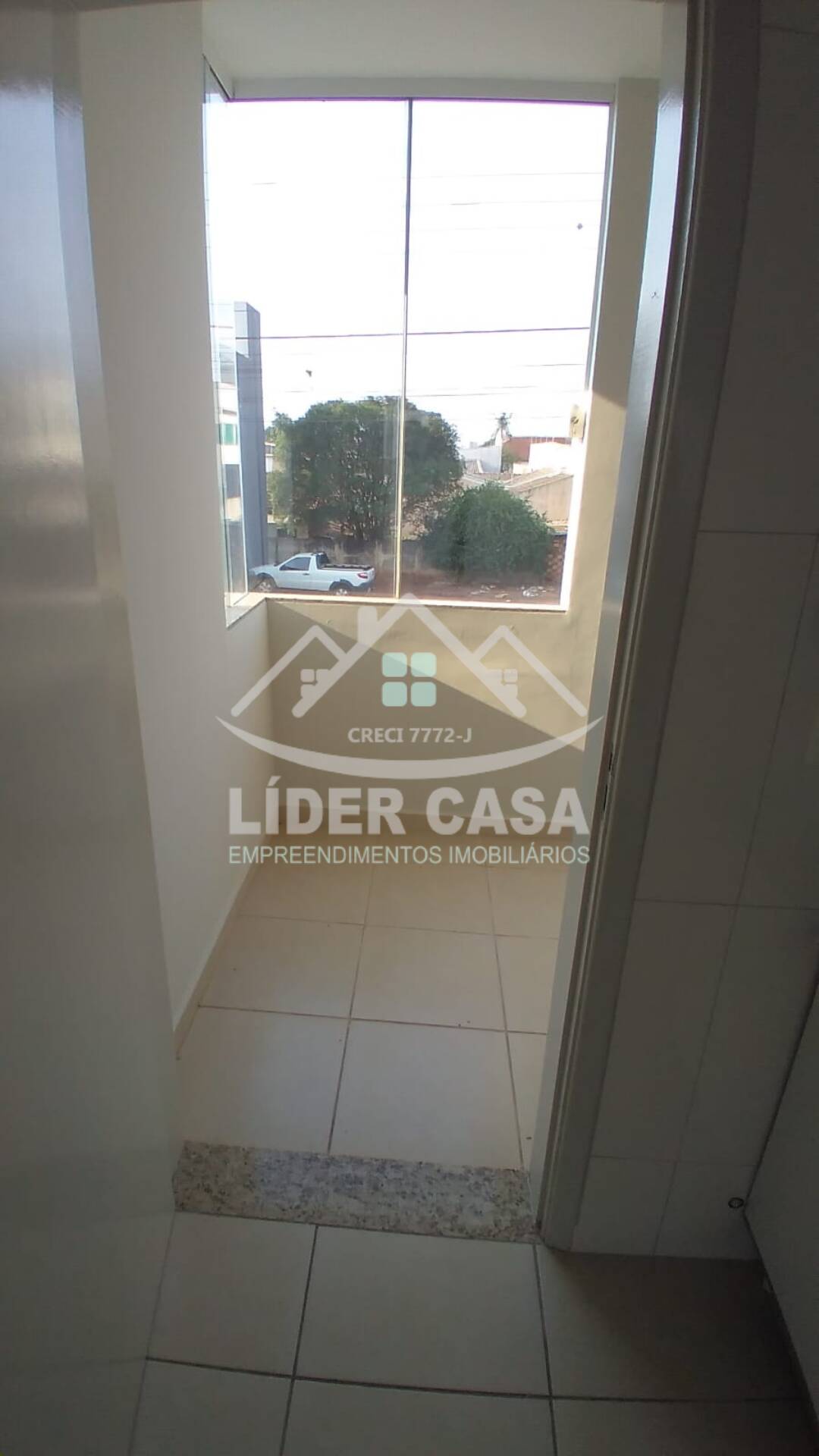 Apartamento à venda com 2 quartos, 65m² - Foto 23