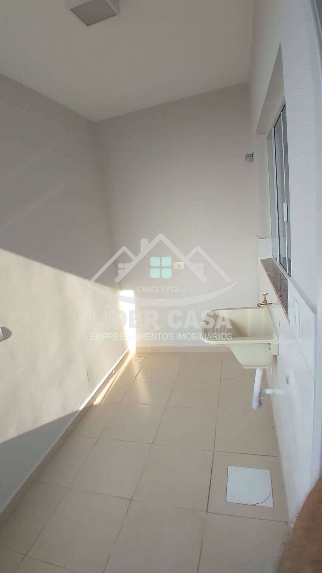 Apartamento à venda com 2 quartos, 65m² - Foto 24