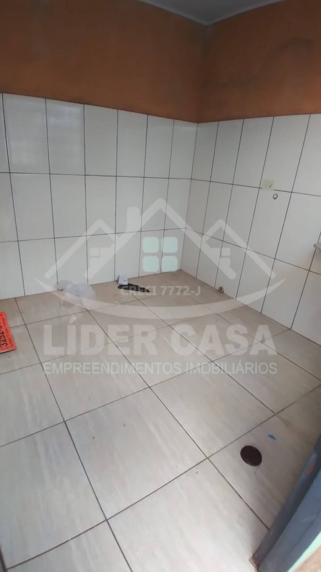 Casa à venda com 2 quartos, 74m² - Foto 13