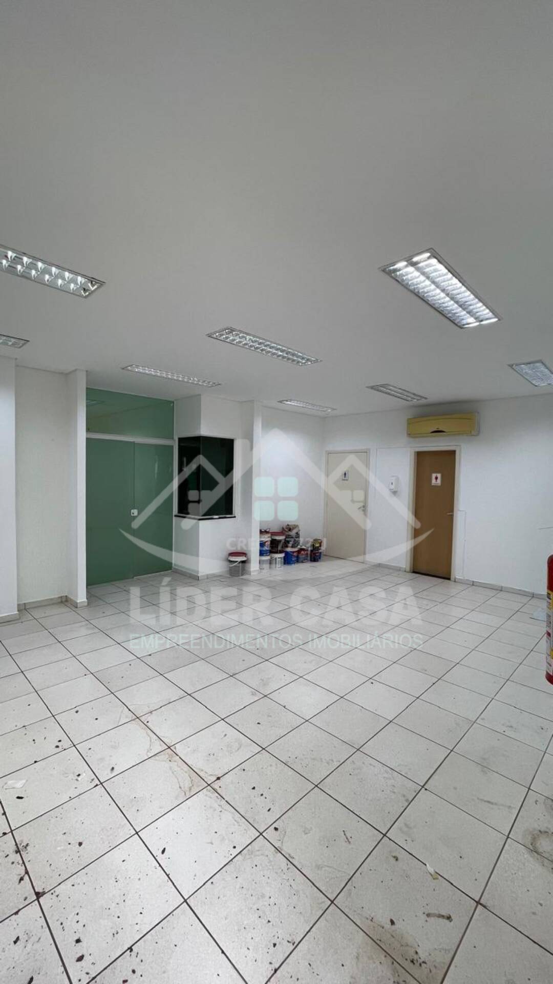 Conjunto Comercial-Sala para alugar, 190m² - Foto 12