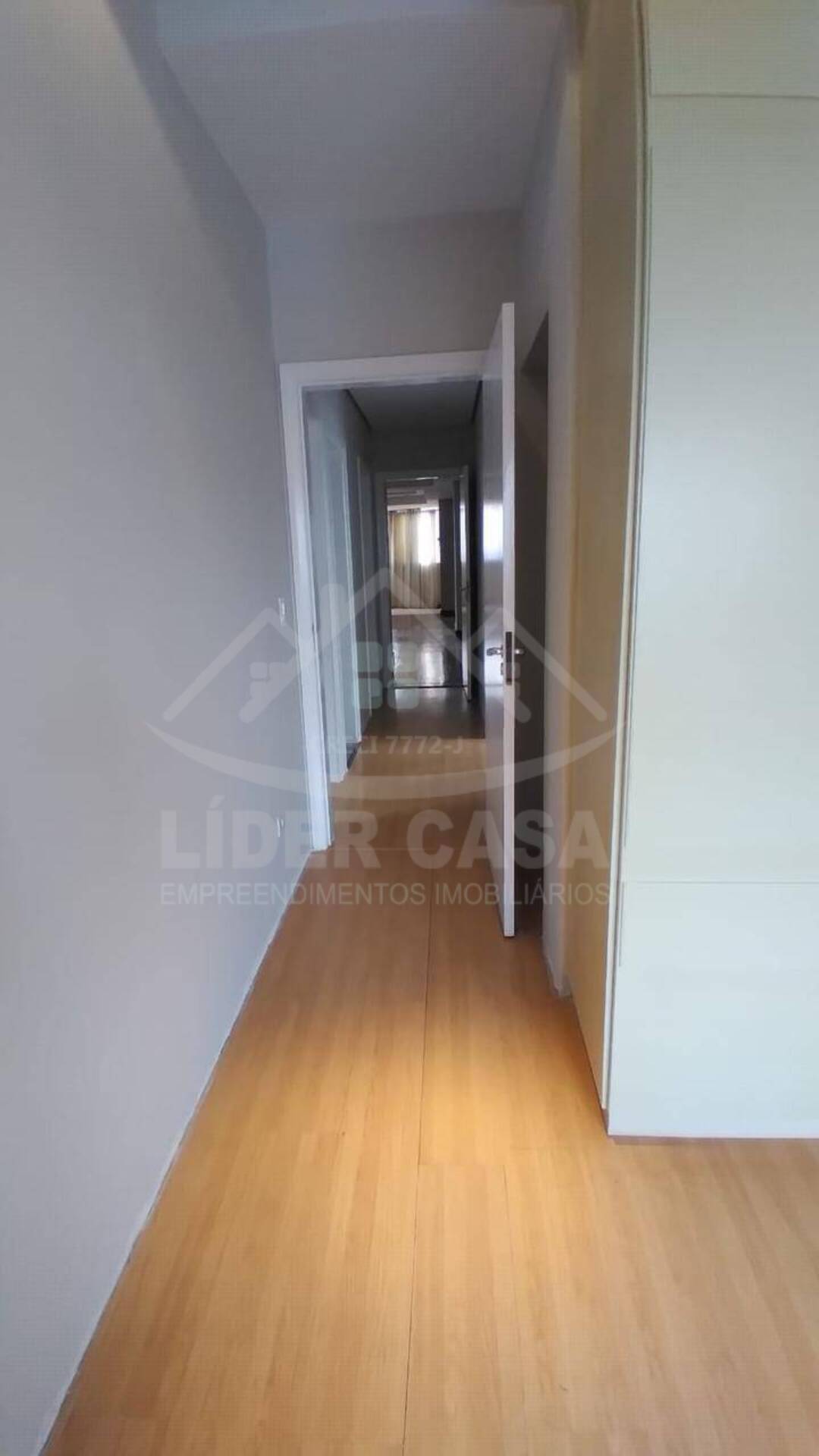 Apartamento à venda com 3 quartos, 153m² - Foto 14