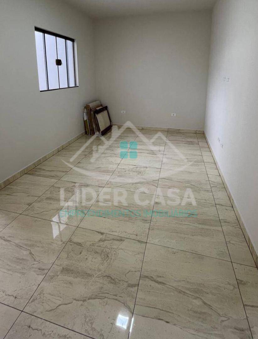 Casa à venda com 3 quartos, 80m² - Foto 14