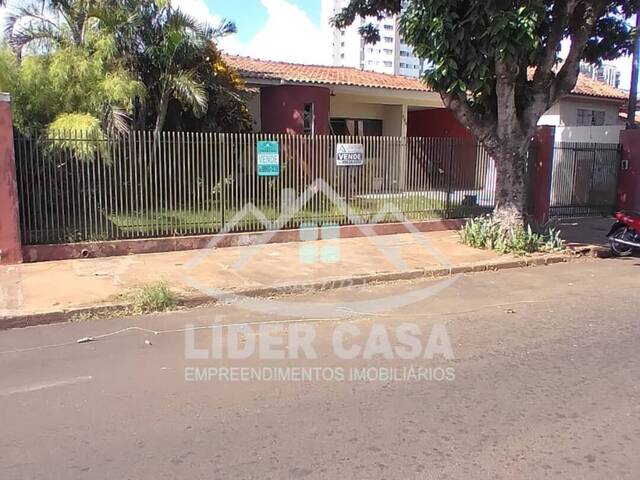 #366 - Casa para Venda em Arapongas - PR - 3