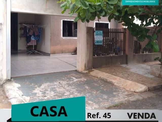 #45 - Casa para Venda em Arapongas - PR - 1